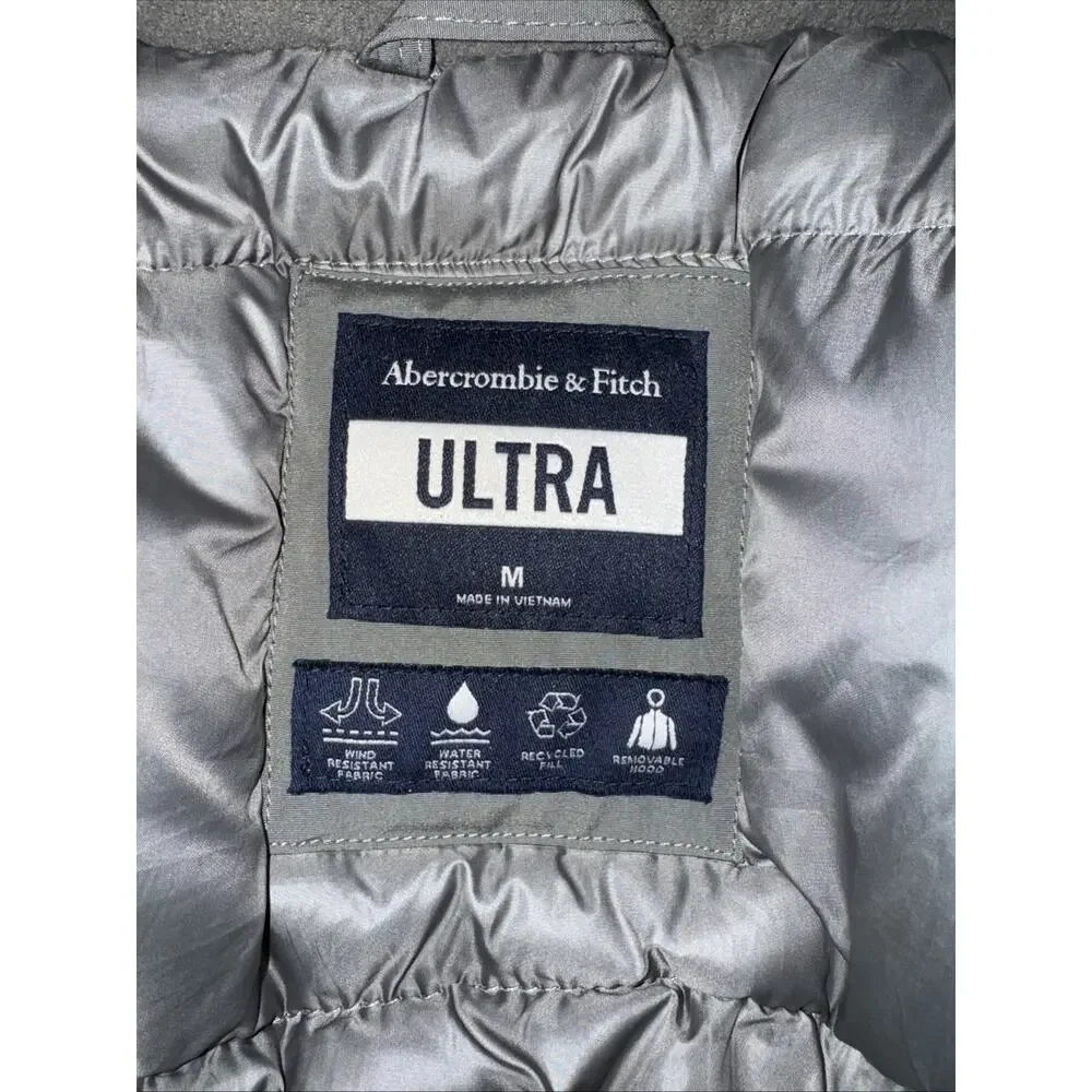 ABERCROMBIE & FITCH ULTRA BOMBER JACKET COAT OLIVE GREEN MENS SIZE MEDIUM Heavy